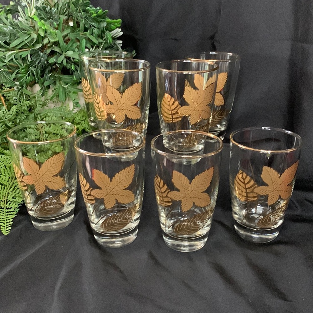 Set of 8 vintage MCM Libbey gold maple leaf stacking tumblers / glasses